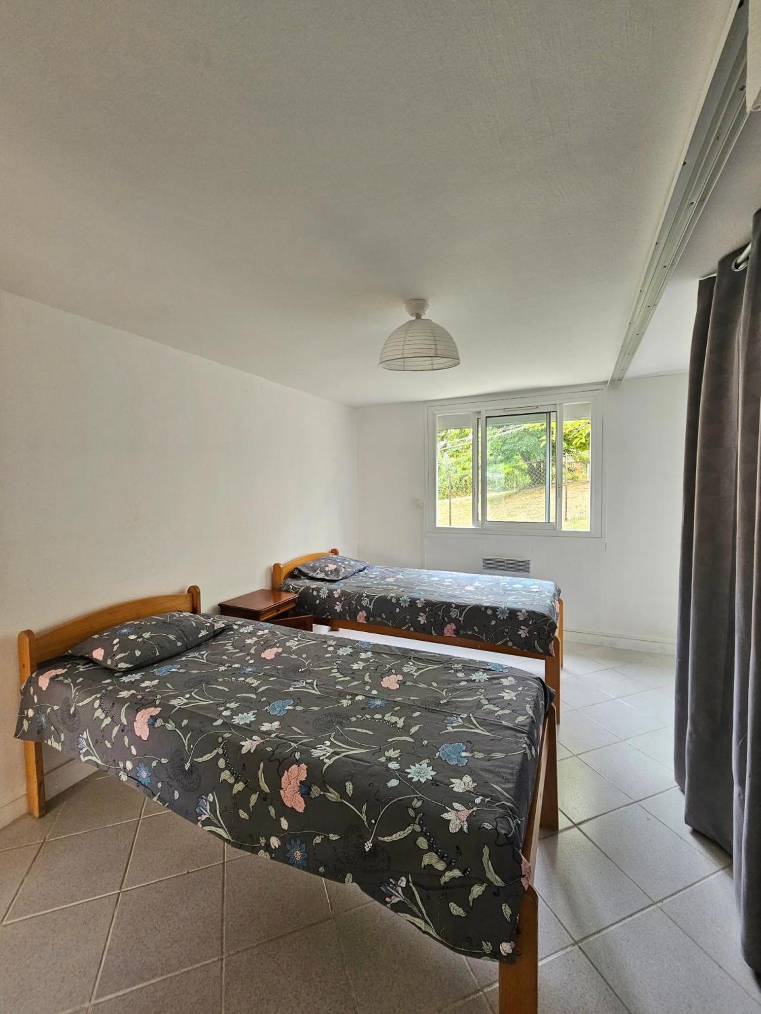 Appartement Lumineux Et Calme En Rez-De-Jardin Castanet-Tolosan エクステリア 写真